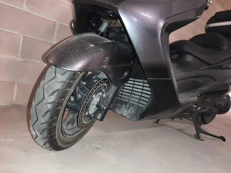 Suzuki Burgman AN 400 Lux ABS (2012 - 17) (3)
