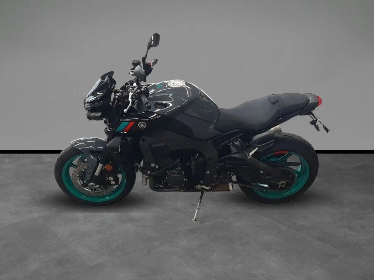 Yamaha MT-10 (2022 - 26) (2)