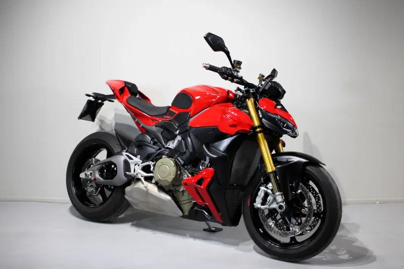 Ducati Streetfighter V4 S (2025 - 26) (2)