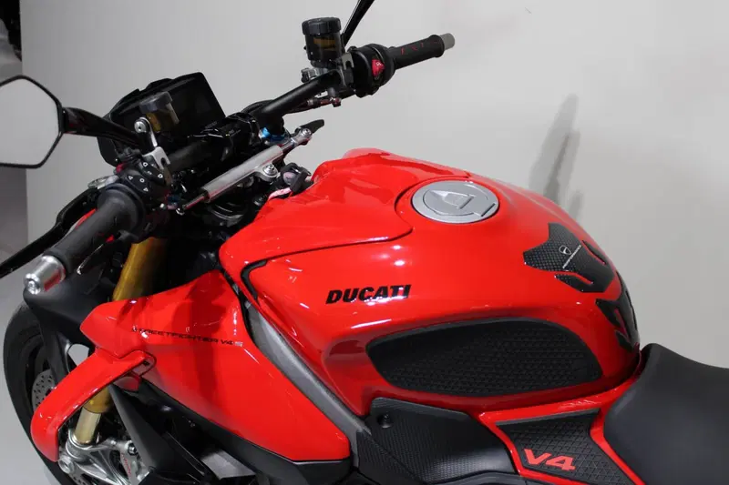 Ducati Streetfighter V4 S (2025 - 26) (5)