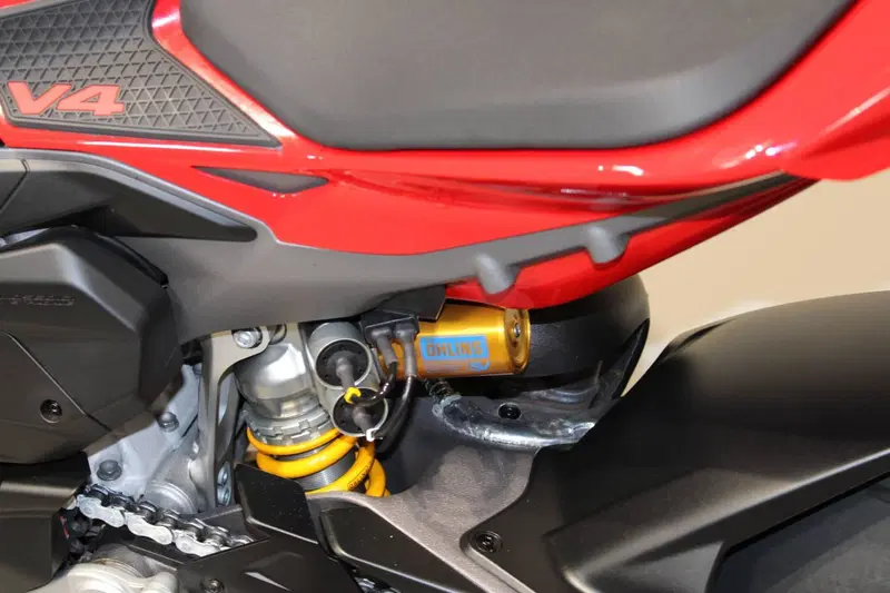 Ducati Streetfighter V4 S (2025 - 26) (8)