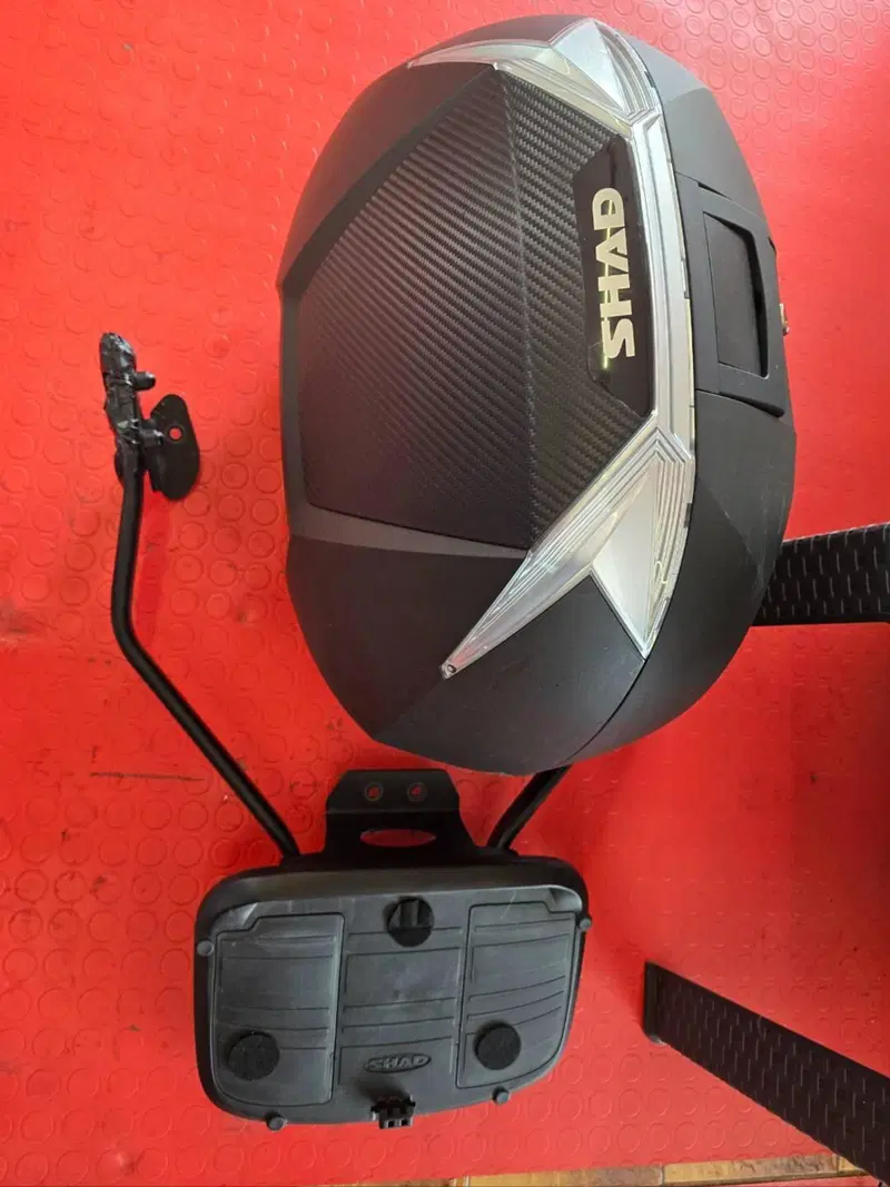 Kymco AK 575 Premium (2025 - 26) (13)