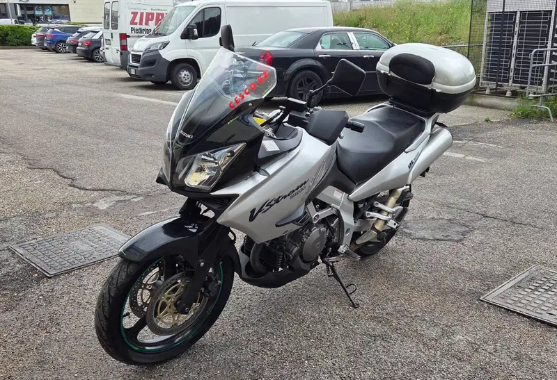 Suzuki V-Strom 1000 (2002 - 06) (3)
