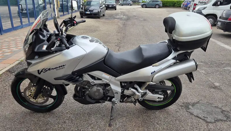 Suzuki V-Strom 1000 (2002 - 06) (4)