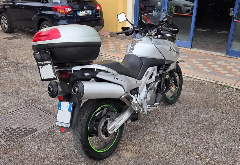 Suzuki V-Strom 1000 (2002 - 06) (6)