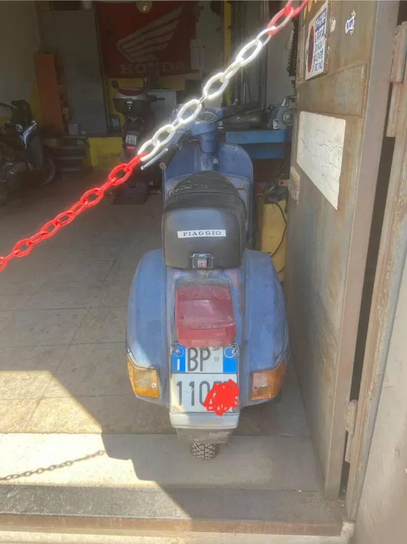 Piaggio Vespa 125 Px (3)