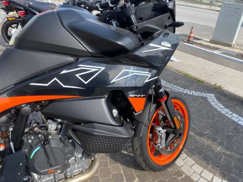 KTM 890 SMT (2026) (5)