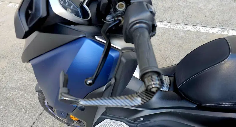 Yamaha X-Max 400 ABS (2017 - 20) (7)