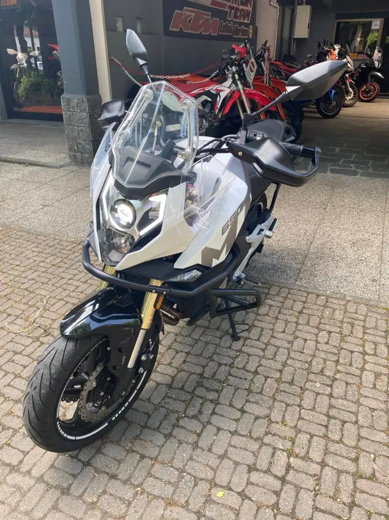 CFMOTO 650MT (2021 - 24) (6)