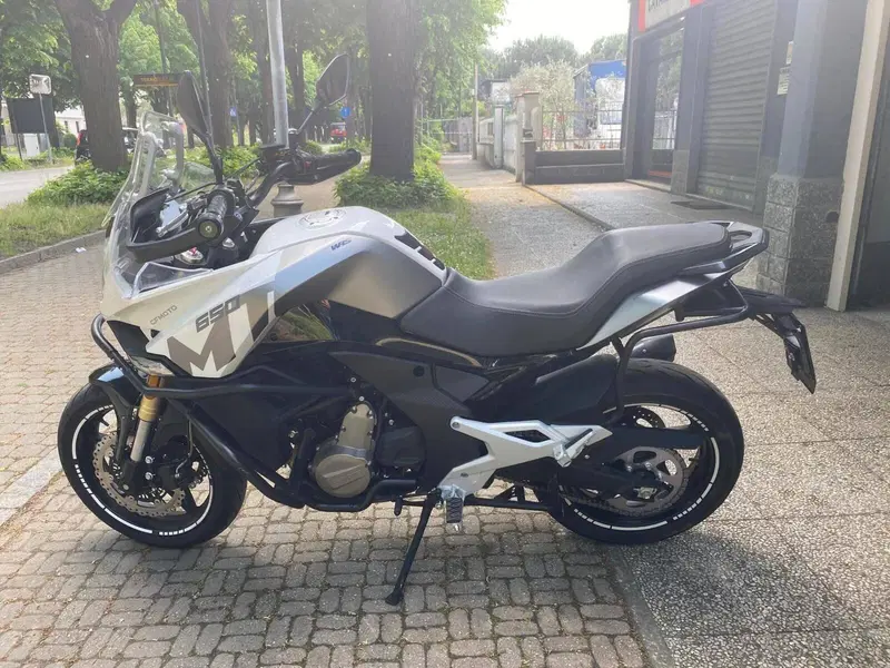 CFMOTO 650MT (2021 - 24) (7)