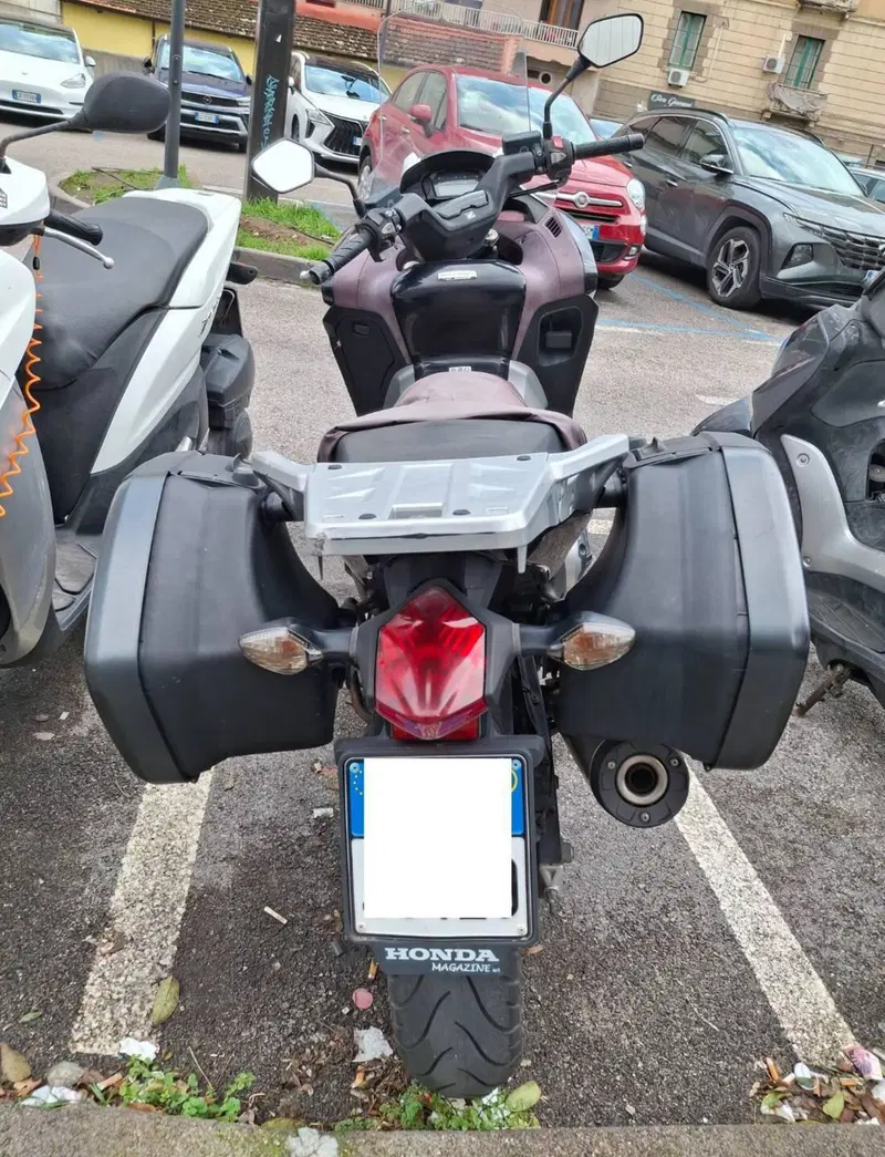 Honda Integra 700 (2011 - 13) (3)