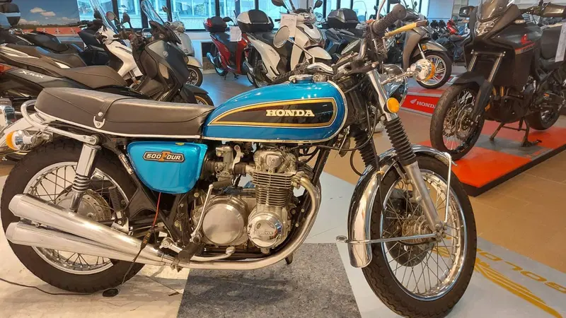 Honda Honda CB 500 Four (4)