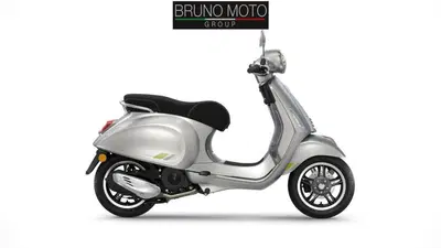 Vespa Primavera 125 Tech (2026) nuova