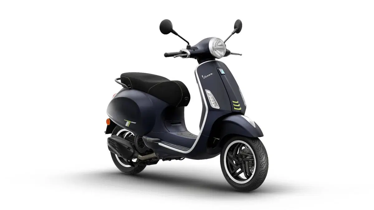 Vespa Primavera 150 Tech (2026) (2)