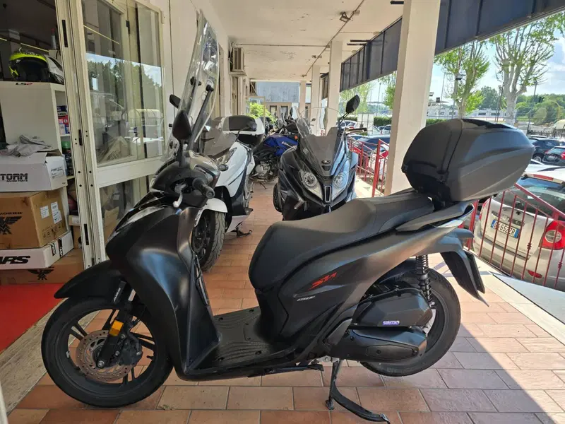Honda SH 150i Sport (2022 - 23) (2)