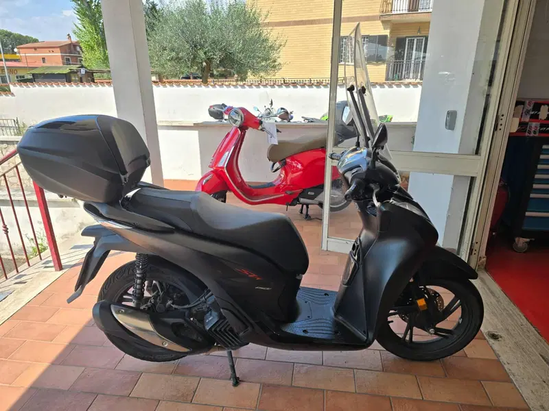 Honda SH 150i Sport (2022 - 23) (3)