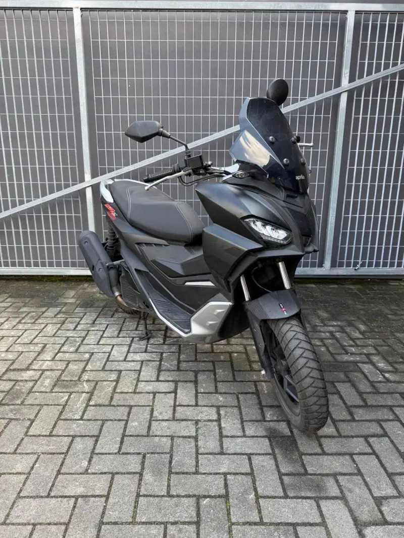 Aprilia SR GT 125 (2022 - 24) (5)