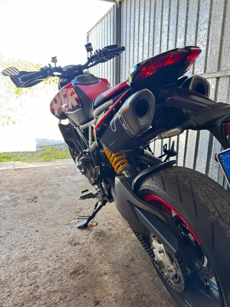 Ducati Hypermotard 950 RVE (2022 - 25) (3)