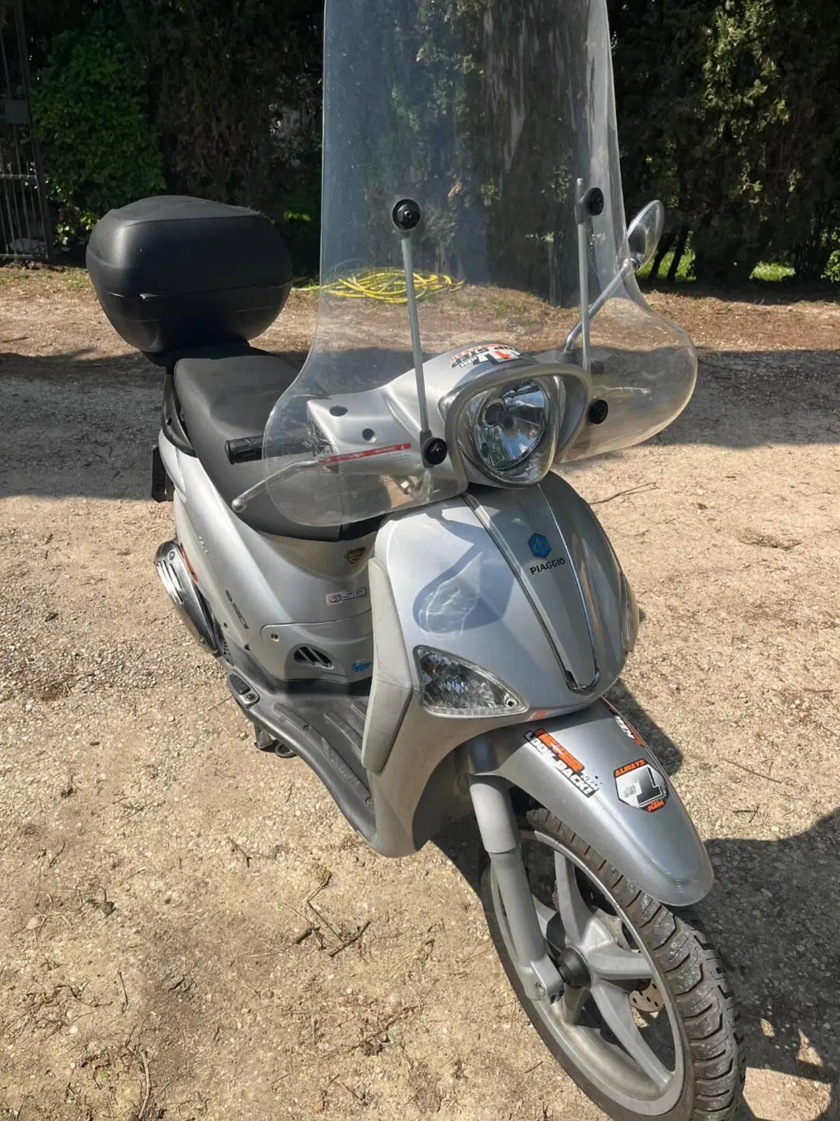 Piaggio Liberty 125 4T Full Optional (2003 - 13) (3)
