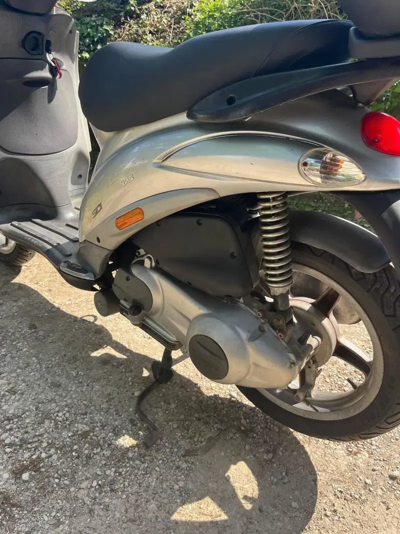 Piaggio Liberty 125 4T Full Optional (2003 - 13) (7)