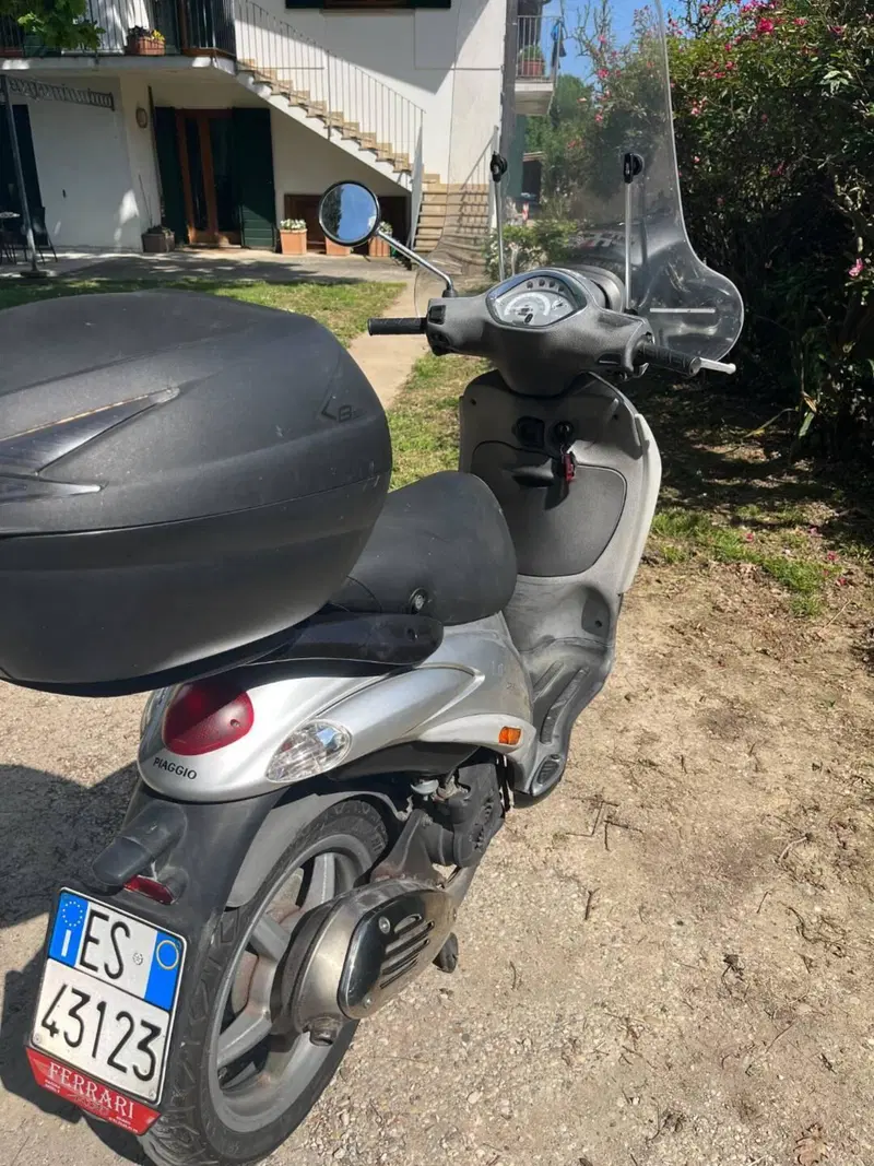 Piaggio Liberty 125 4T Full Optional (2003 - 13) (8)