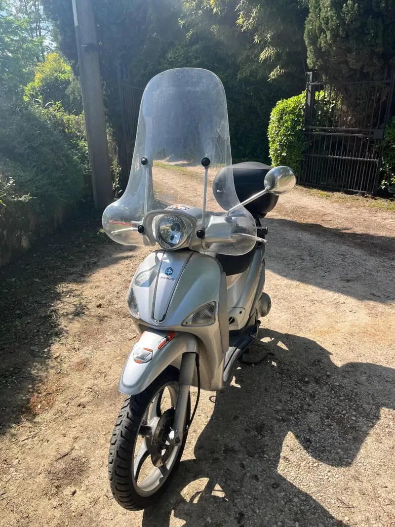 Piaggio Liberty 125 4T Full Optional (2003 - 13)