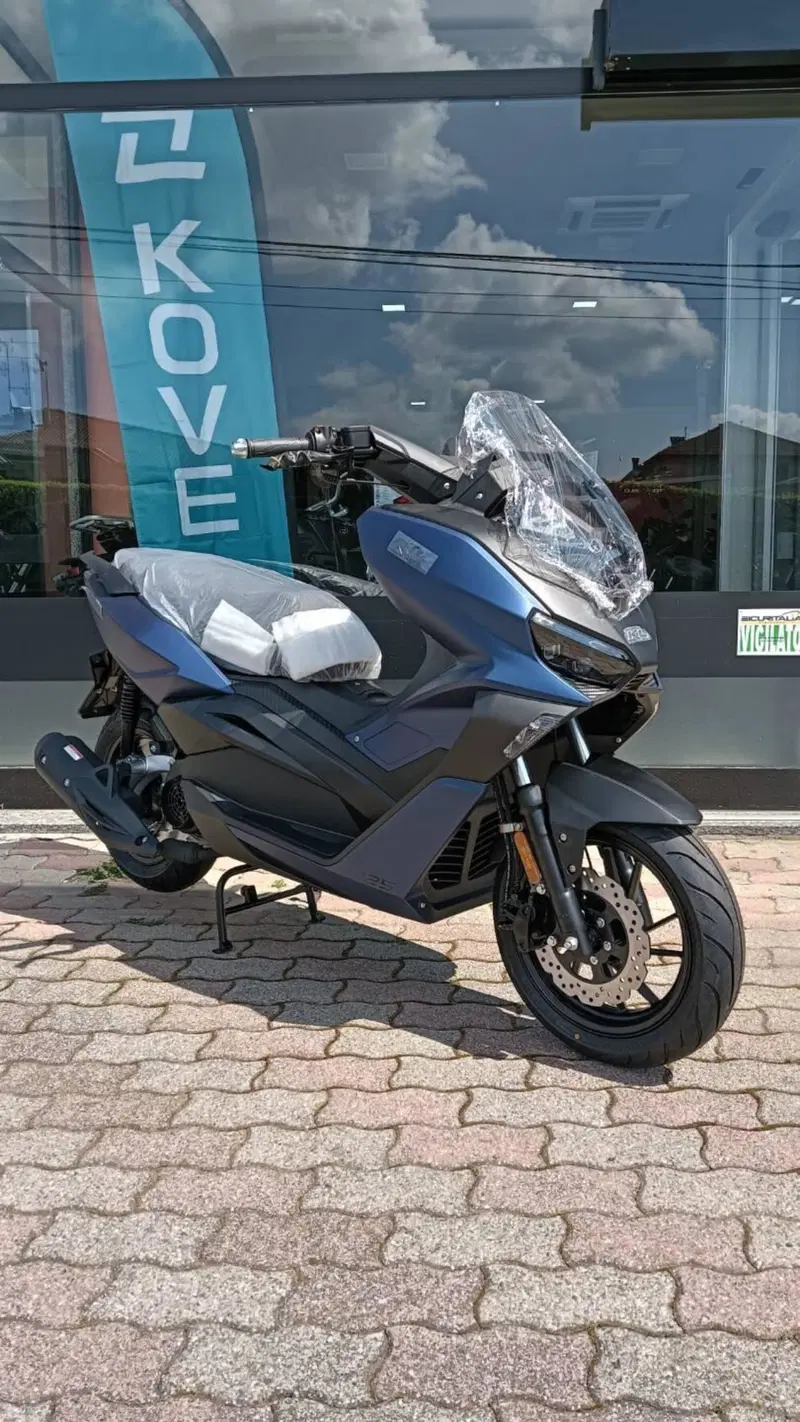 Kl Brera 125+ (2025 - 26) (2)