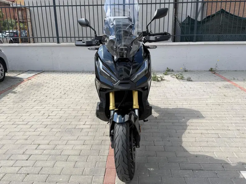 Honda X-ADV 750 DCT (2021 - 24) (2)