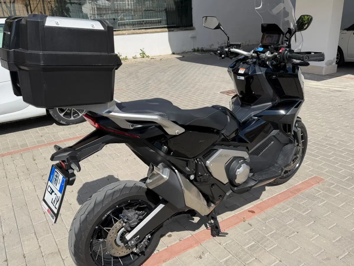 Honda X-ADV 750 DCT (2021 - 24) (5)