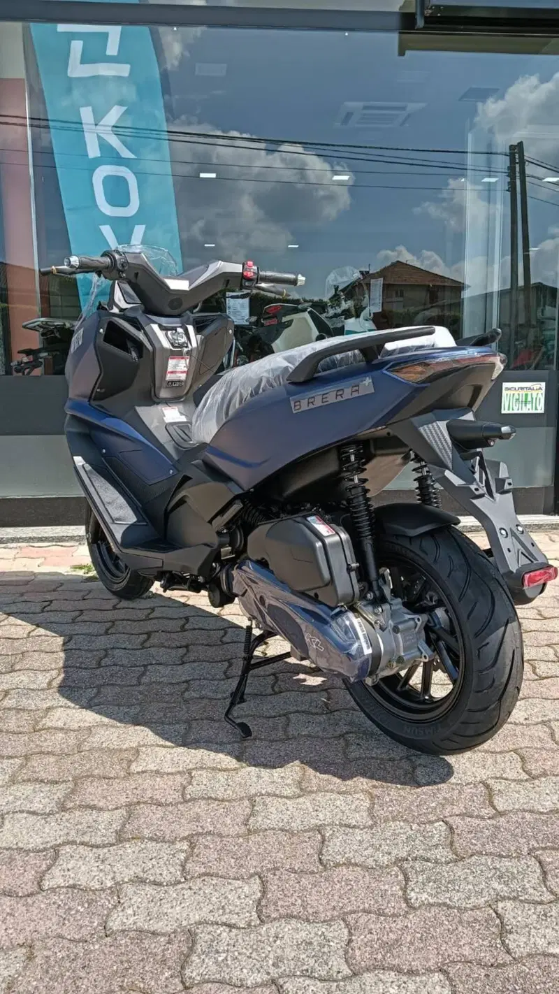 Kl Brera 125+ (2025 - 26) (4)