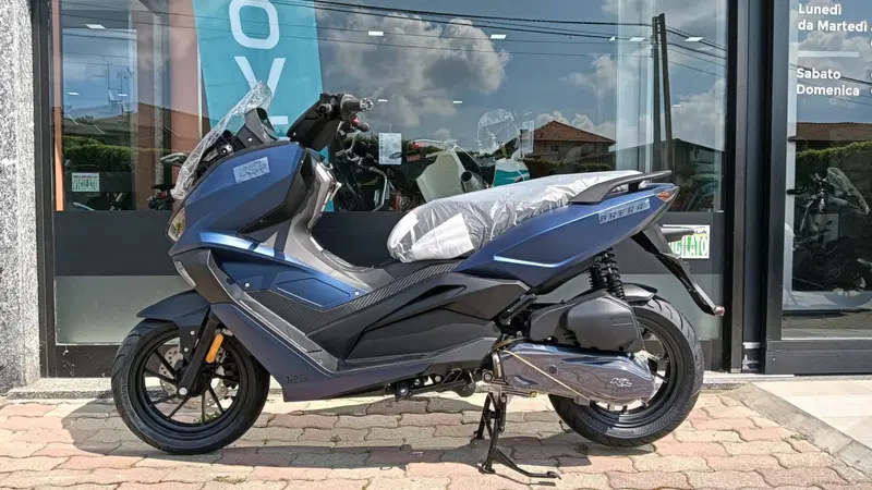 Kl Brera 125+ (2025 - 26) (5)