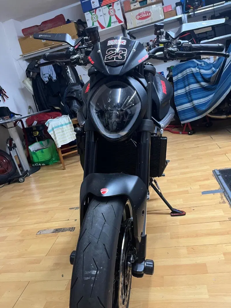 Ducati Monster 937 (2021 - 25) (3)