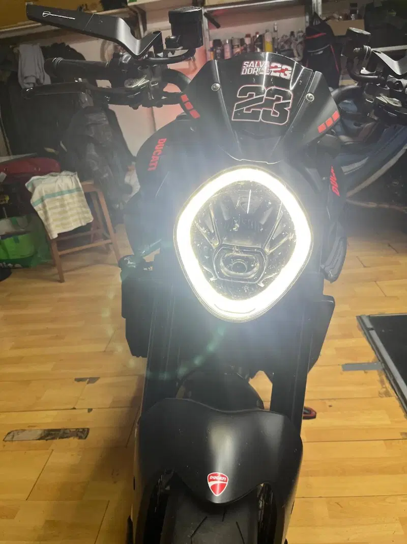 Ducati Monster 937 (2021 - 25) (7)