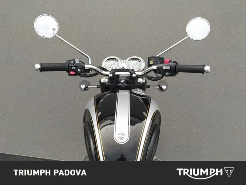 Triumph Bonneville T120 Icon Edition (2025 - 26) (11)