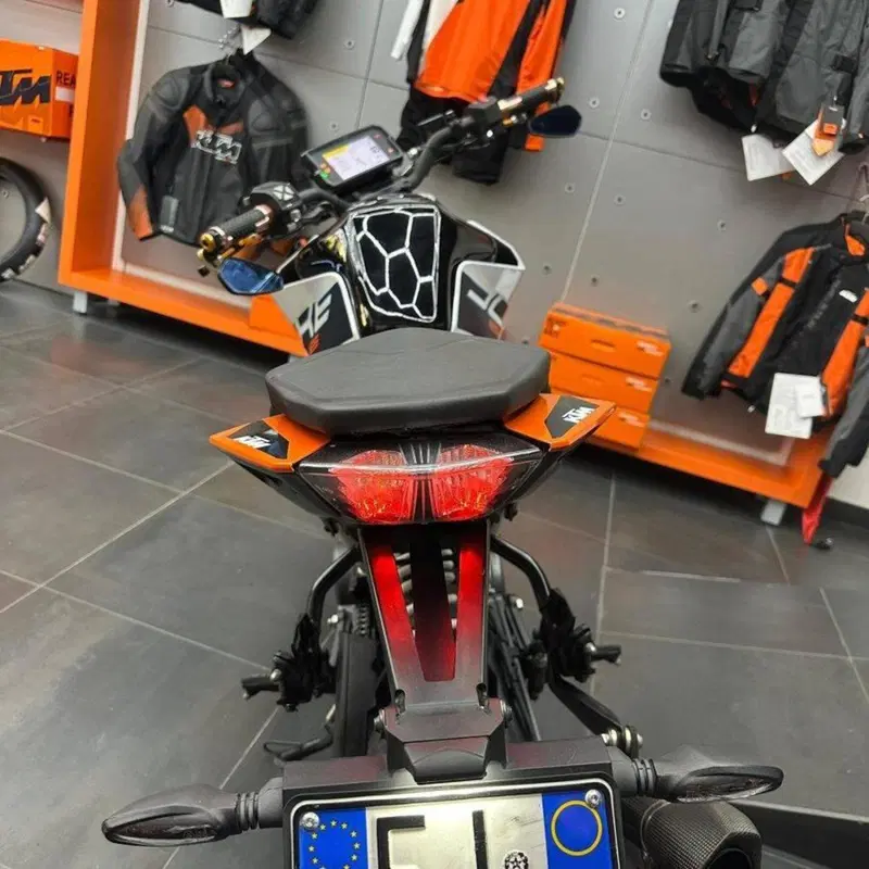 KTM 125 Duke (2021 - 23) (10)