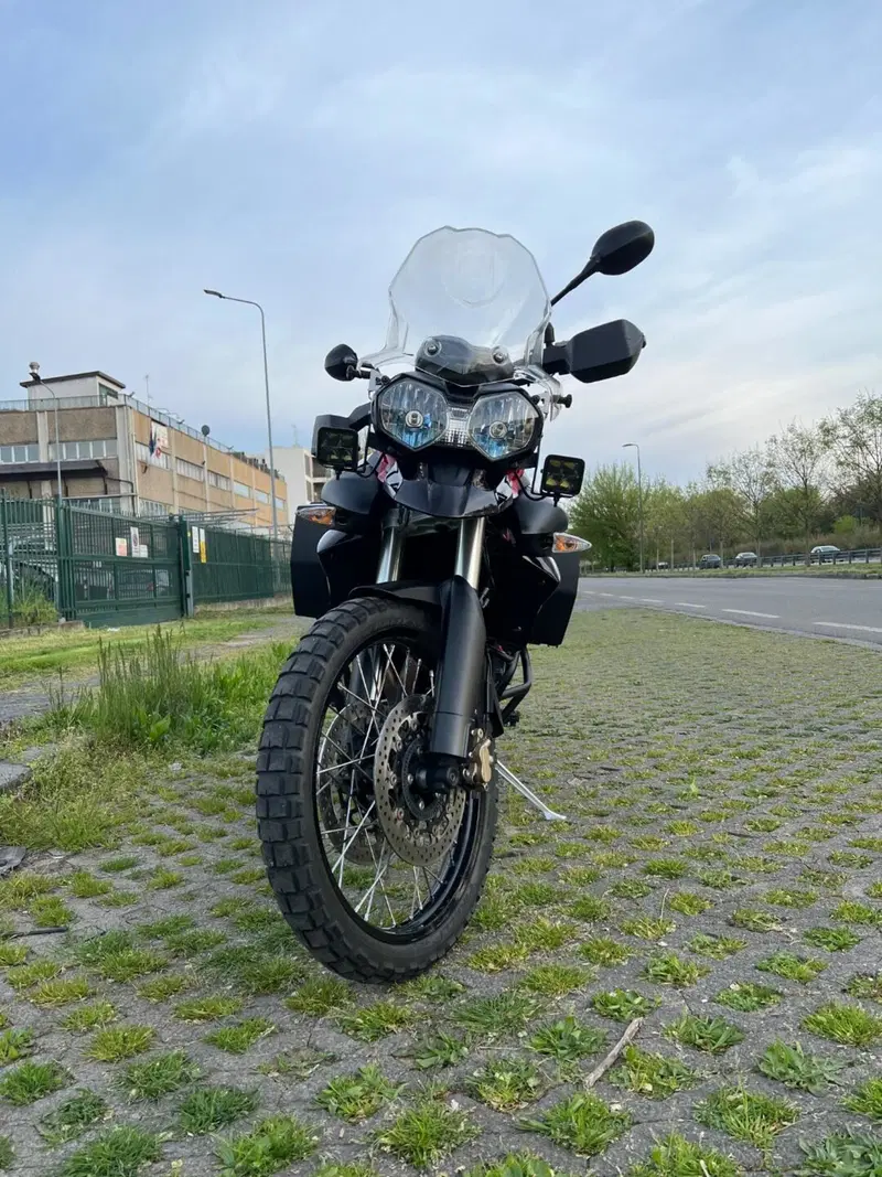Triumph Tiger 800 XC ABS (2010 - 14) (6)