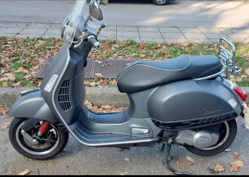Vespa GTS 300 Super ABS (2014 - 16)