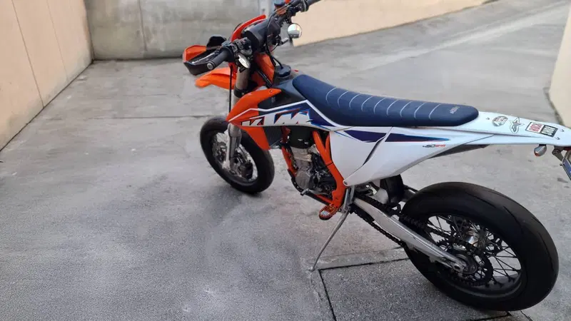 KTM 450 SMR (2022) (2)