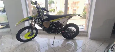 Husqvarna FE 350 (2022) usata
