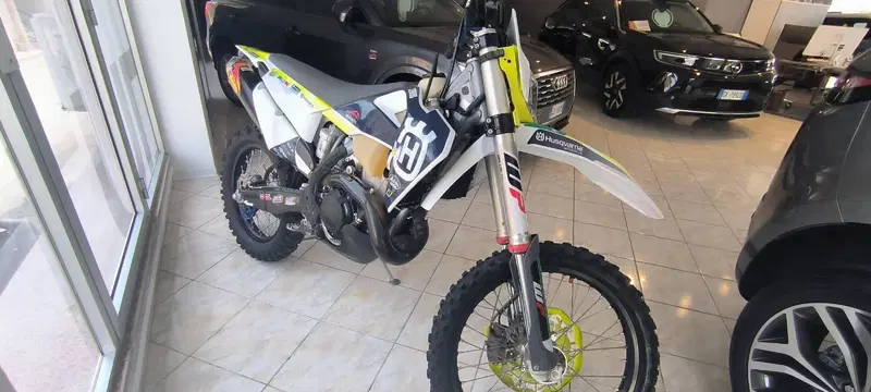 Husqvarna FE 350 (2022) (3)