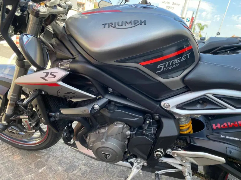 Triumph Street Triple RS (2017 - 19) (5)