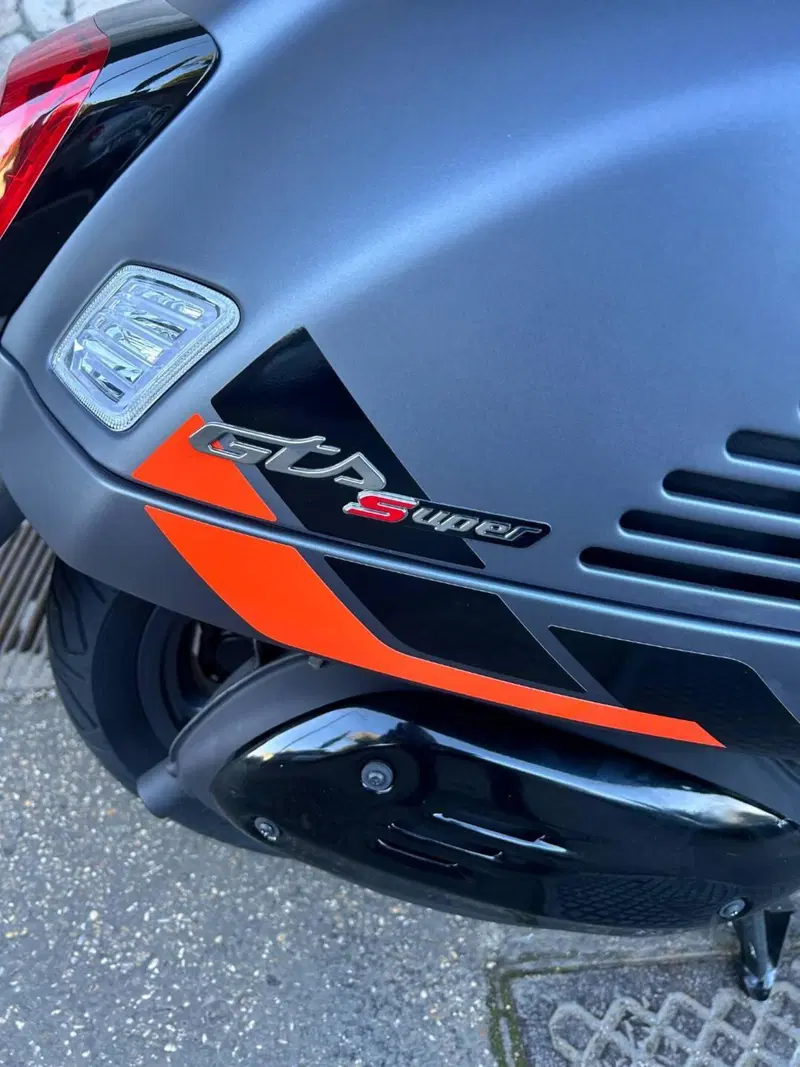 Vespa GTS 310 Supersport (2025 - 26) (2)