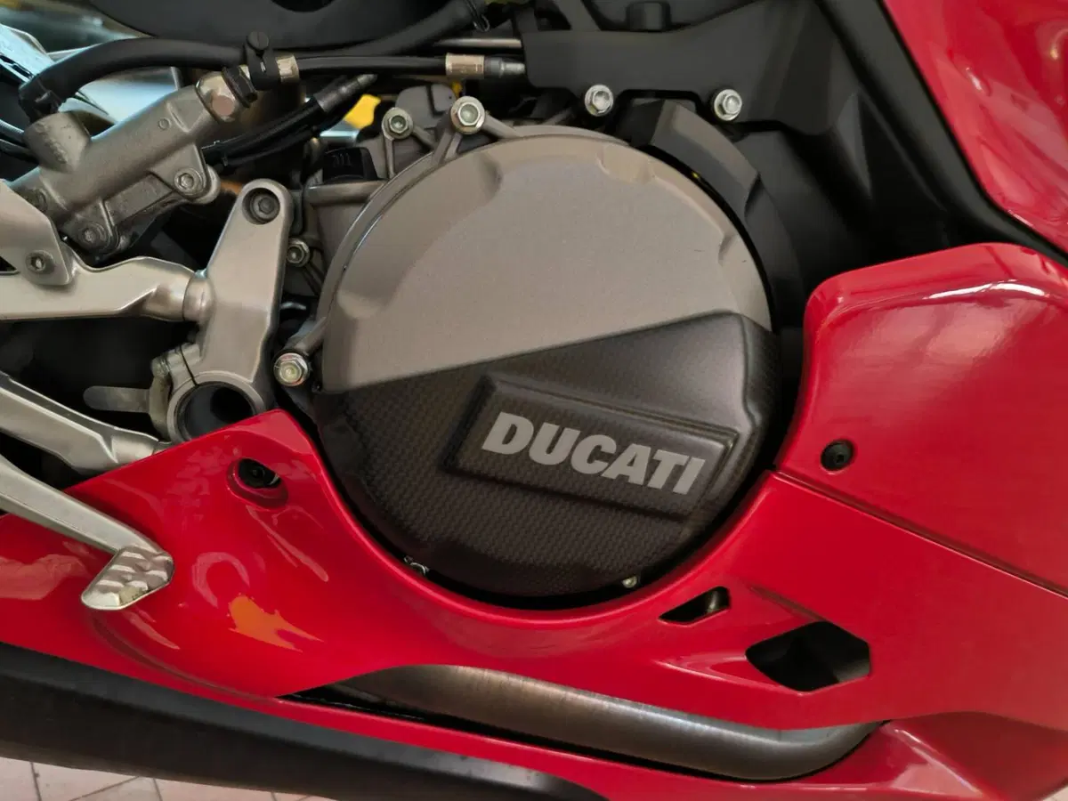 Ducati Panigale V2 955 (2020) (5)