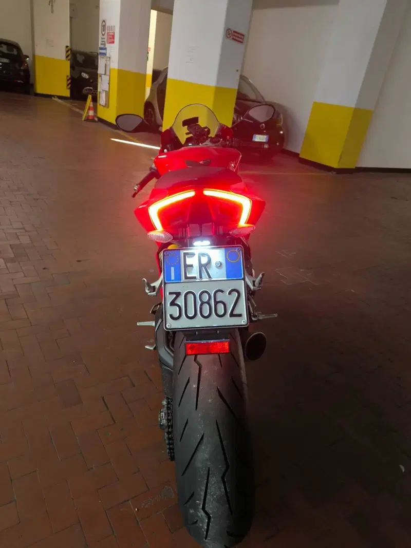 Ducati Panigale V2 955 (2020) (11)