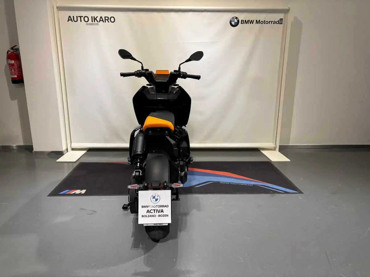Bmw CE 04 (2021 - 25) (4)