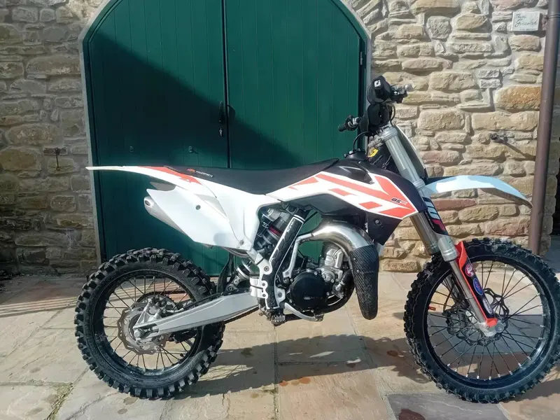 KTM 85 SX (2017) (16)