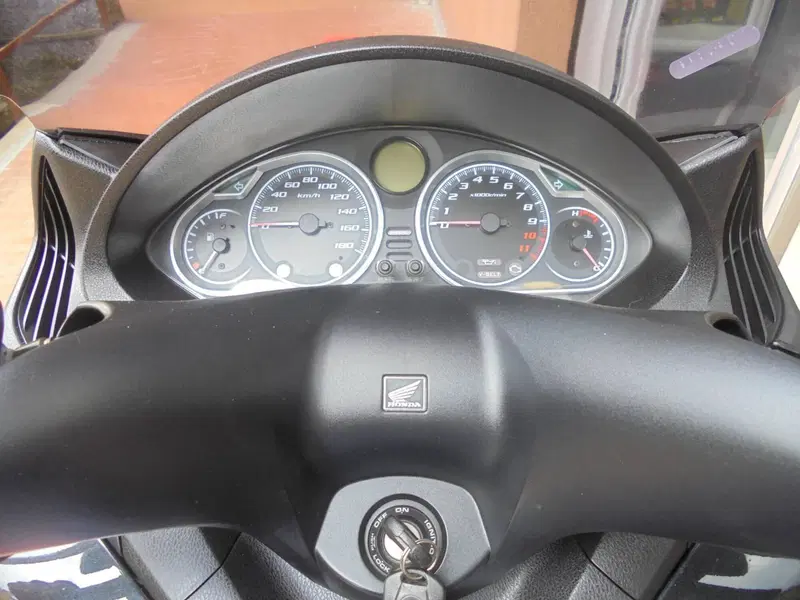Honda SW-T 400 (2009 - 16) (9)