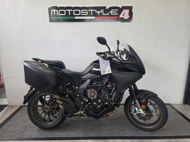 MV Agusta Turismo Veloce 800 Lusso SCS (2021 - 26)