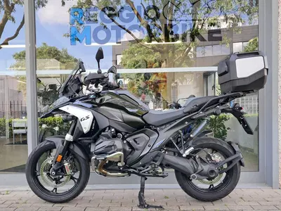 Bmw R 1300 GS Triple Black (2023 - 26) usata