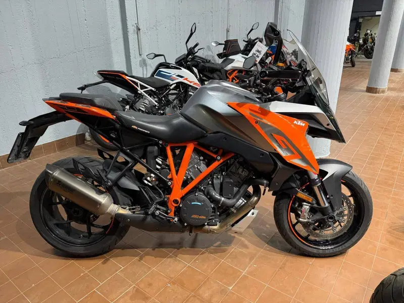 KTM 1290 Super Duke GT ABS (2016 - 18)